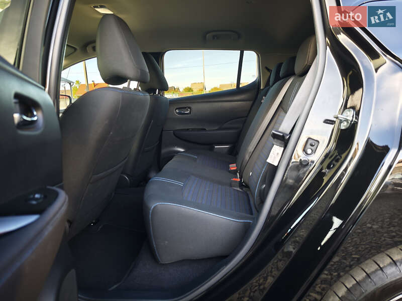 Хетчбек Nissan Leaf 2021 в Луцьку