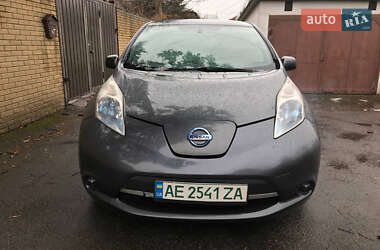 Хэтчбек Nissan Leaf 2013 в Днепре