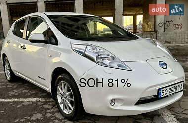 Хэтчбек Nissan Leaf 2015 в Тернополе