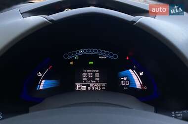Хэтчбек Nissan Leaf 2015 в 