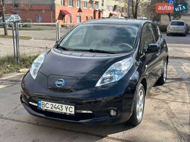 Хетчбек Nissan Leaf 2011 в Одесі