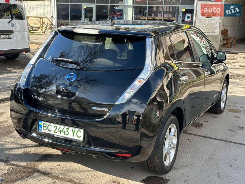 Хетчбек Nissan Leaf 2011 в Одесі