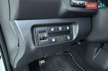 Хетчбек Nissan Leaf 2019 в 