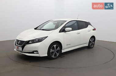 Хетчбек Nissan Leaf 2019 в 