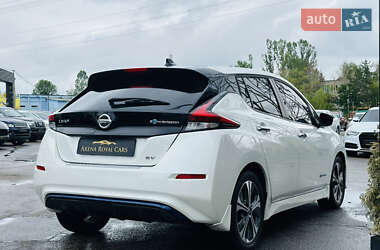 Хетчбек Nissan Leaf 2018 в 