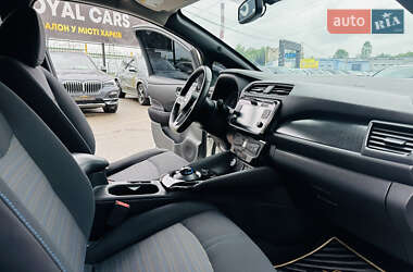 Хетчбек Nissan Leaf 2018 в 