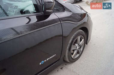Хэтчбек Nissan Leaf 2018 в 