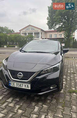 Хетчбек Nissan Leaf 2019 в Чернівцях
