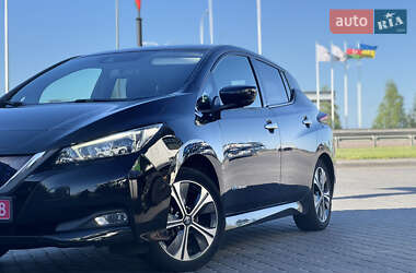 Хетчбек Nissan Leaf 2018 в 