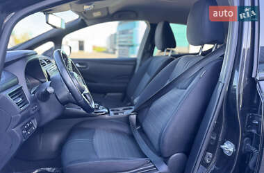 Хетчбек Nissan Leaf 2018 в 