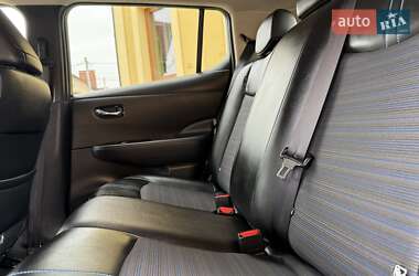 Хетчбек Nissan Leaf 2020 в 