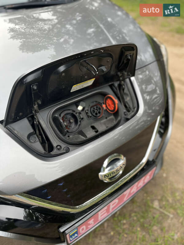 Хетчбек Nissan Leaf 2019 в Бердичеві