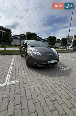 Хэтчбек Nissan Leaf 2016 в Бродах