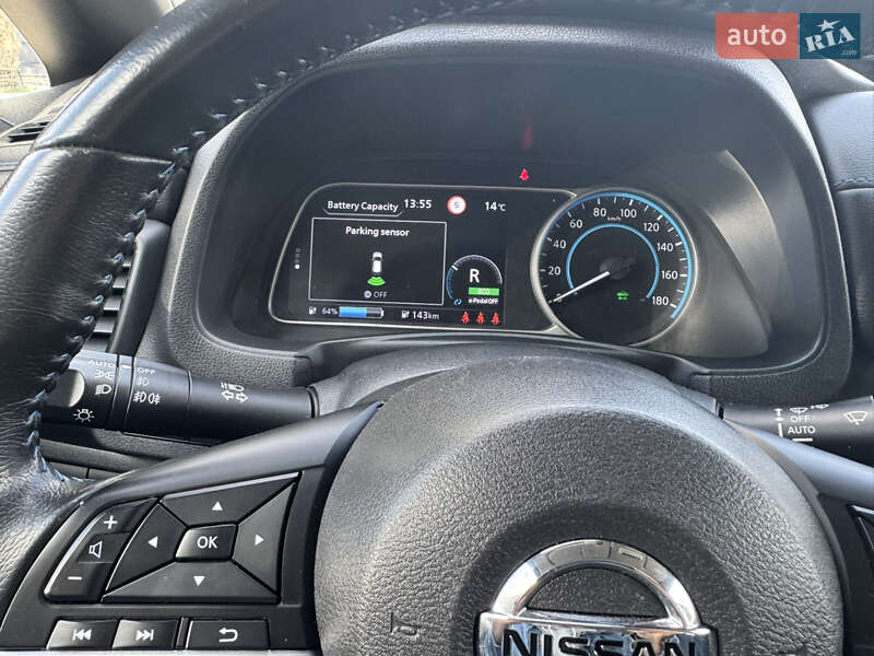 Хэтчбек Nissan Leaf 2018 в Одессе