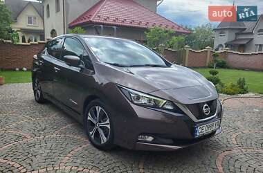 Хетчбек Nissan Leaf 2018 в Чернівцях