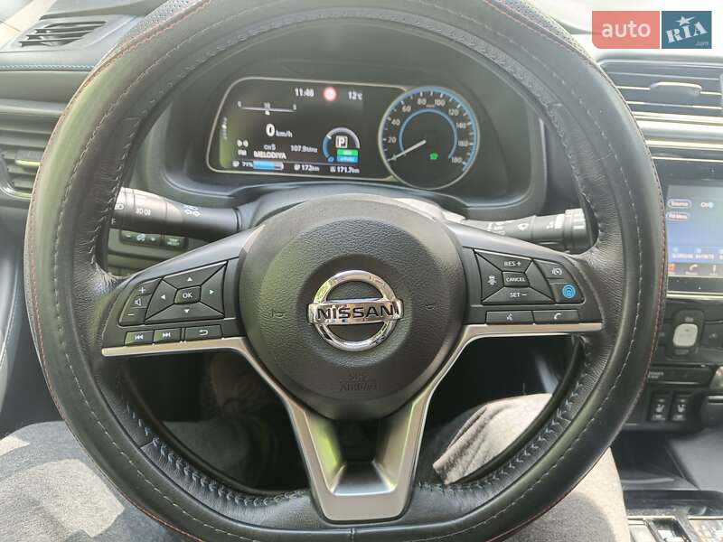 Хетчбек Nissan Leaf 2018 в Харкові