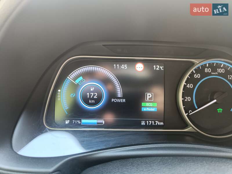 Хетчбек Nissan Leaf 2018 в Харкові