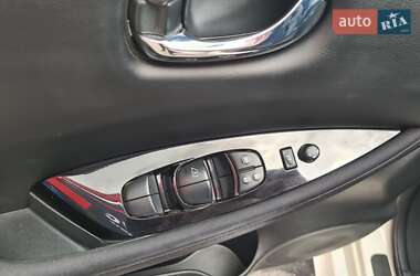 Хетчбек Nissan Leaf 2020 в 