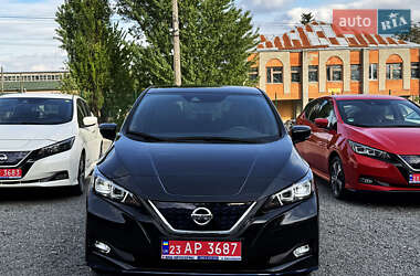 Хетчбек Nissan Leaf 2019 в 