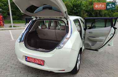 Хетчбек Nissan Leaf 2012 в 