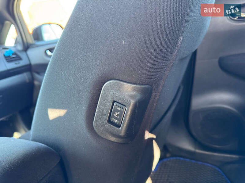 Хэтчбек Nissan Leaf 2017 в Стрые