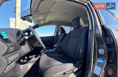 Хетчбек Nissan Leaf 2017 в 