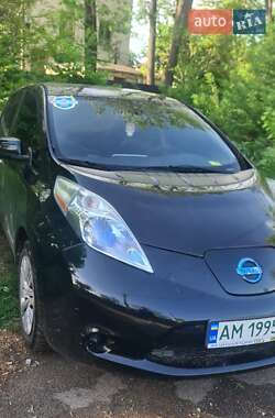 Хэтчбек Nissan Leaf 2013 в Житомире