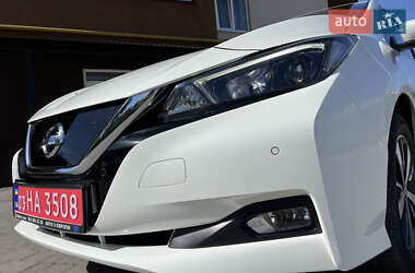 Хэтчбек Nissan Leaf 2018 в 