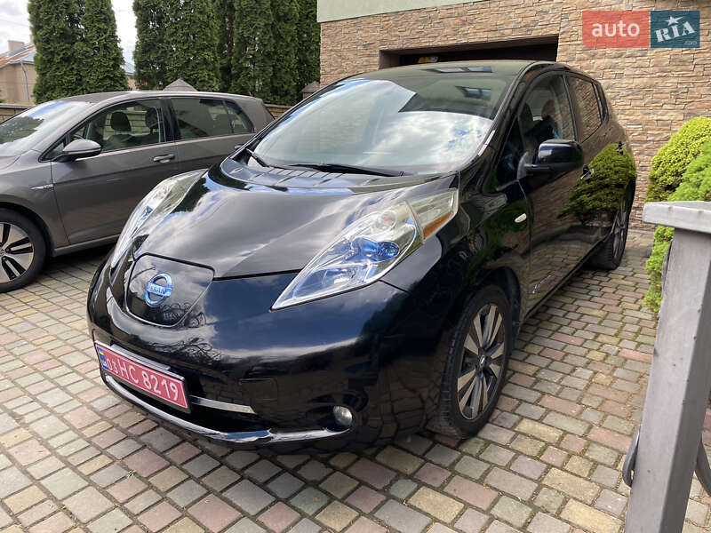 Nissan Leaf 2014
