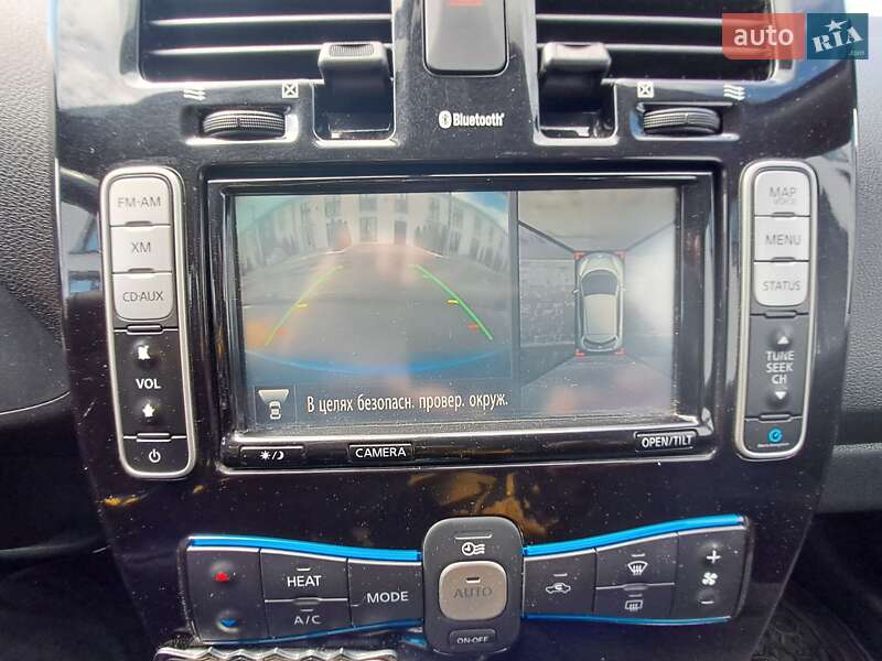 Хетчбек Nissan Leaf 2013 в Вишневому