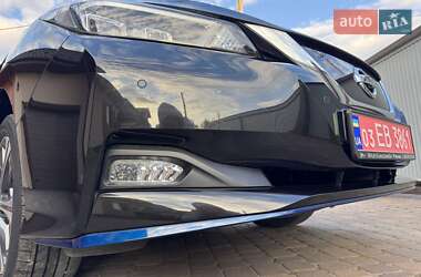 Хетчбек Nissan Leaf 2019 в 