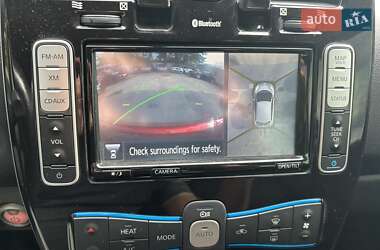 Хетчбек Nissan Leaf 2013 в 