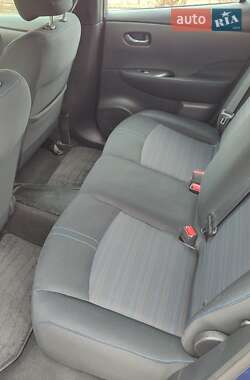 Хетчбек Nissan Leaf 2018 в Білогородці