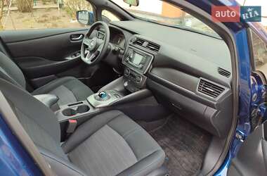 Хетчбек Nissan Leaf 2018 в Білогородці