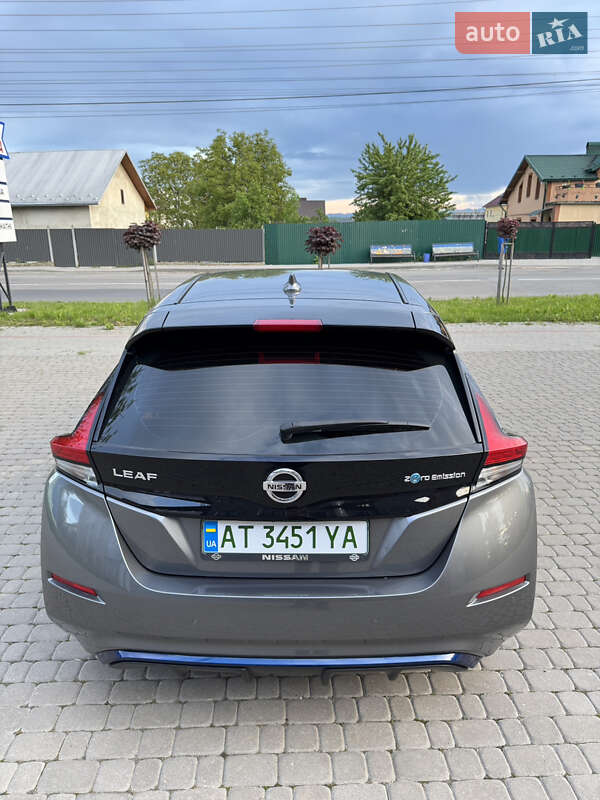 Хэтчбек Nissan Leaf 2022 в Коломые