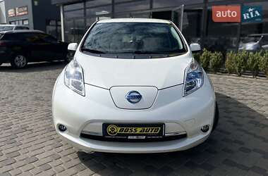 Хетчбек Nissan Leaf 2017 в 