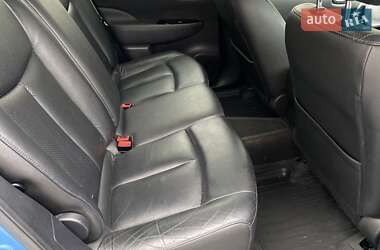 Хэтчбек Nissan Leaf 2013 в 
