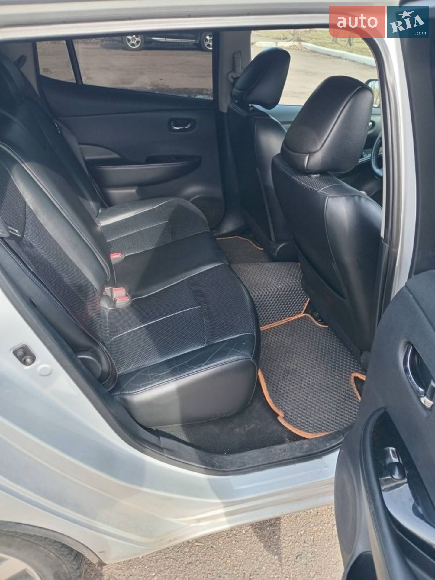 2014 Nissan Leaf - мініатюра 14