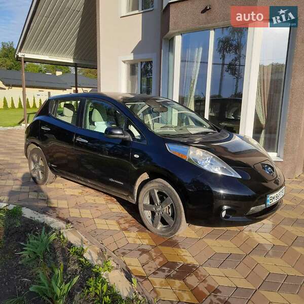 Nissan Leaf 2012