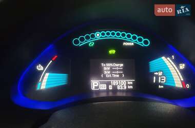Хэтчбек Nissan Leaf 2014 в 