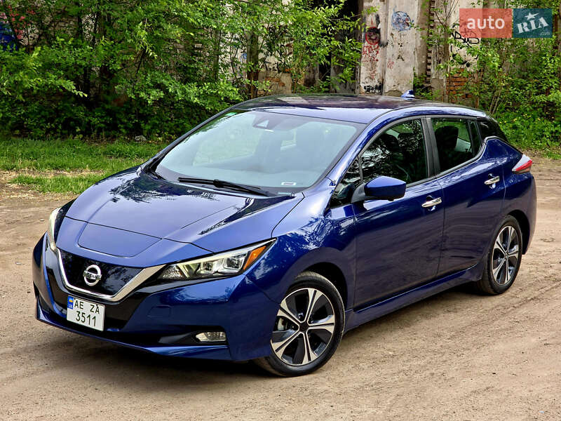 Хэтчбек Nissan Leaf 2020 в Кривом Роге
