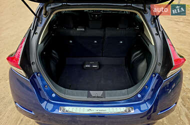 Хетчбек Nissan Leaf 2020 в 