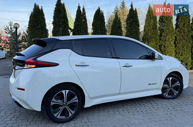 Хетчбек Nissan Leaf 2019 в 
