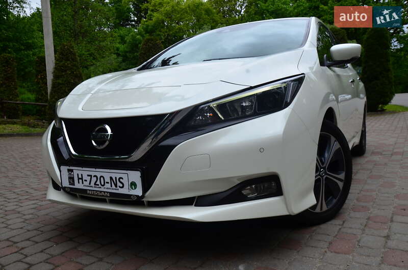 Хэтчбек Nissan Leaf 2020 в Трускавце