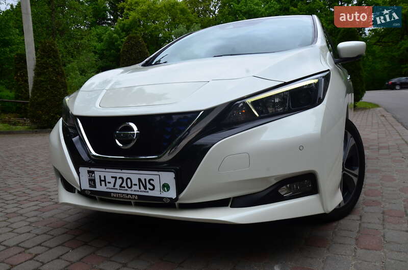Хэтчбек Nissan Leaf 2020 в Трускавце