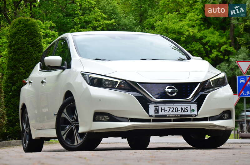 Хэтчбек Nissan Leaf 2020 в Трускавце