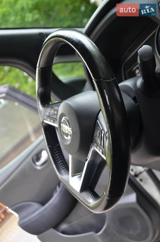 Хэтчбек Nissan Leaf 2020 в Трускавце