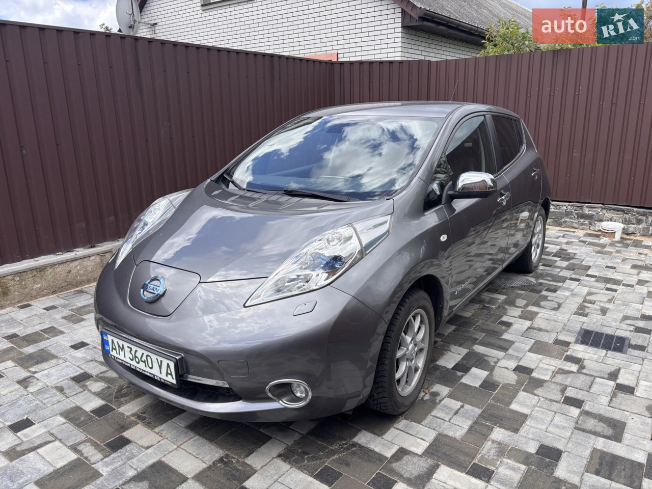 2014 Nissan Leaf - мініатюра 12