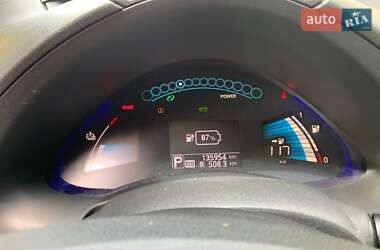 Хэтчбек Nissan Leaf 2015 в Киеве