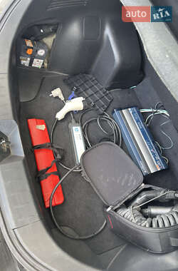 Хэтчбек Nissan Leaf 2013 в 